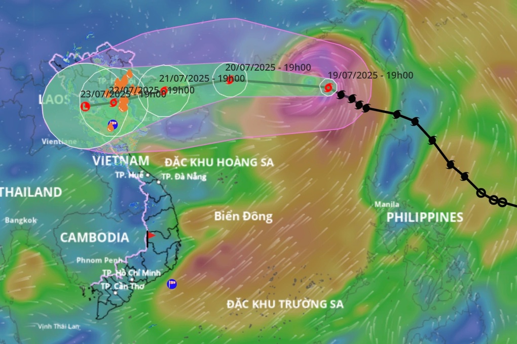 Bão Wipha đang tăng cấp, hướng vào Bắc Bộ - 1 Bão Wipha đang tăng cấp, hướng vào Bắc Bộ - 1