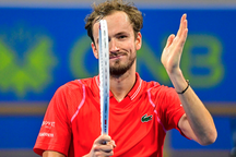Đánh bại Murray, Medvedev vô địch Doha Open