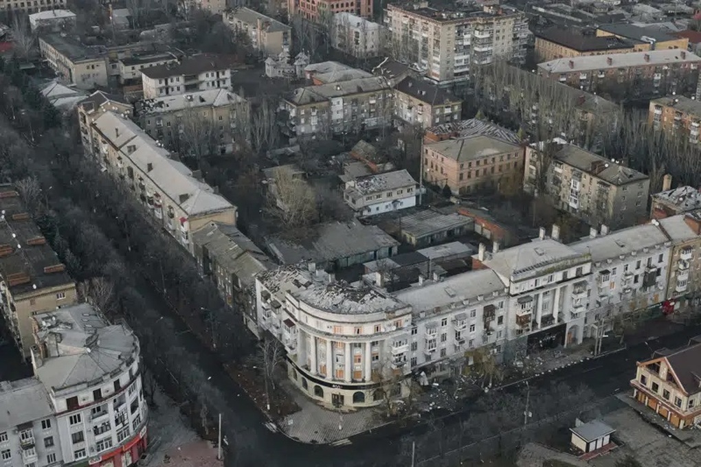 Hỏa lực đạn pháo ở nơi giao tranh khốc liệt nhất miền Đông Ukraine - 3 Hỏa lực đạn pháo ở nơi giao tranh khốc liệt nhất miền Đông Ukraine - 3