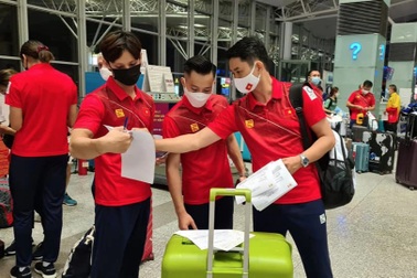 Bộ trưởng Nguyễn Văn Hùng khích lệ đoàn Thể thao Việt Nam dự Olympic