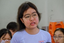 Cha mẹ bỏ rơi, nữ sinh trường chuyên chống chọi căn bệnh quái ác