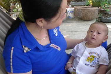 Gia đình cháu bé văng khỏi bụng mẹ bãi nại cho tài xế gây tai nạn