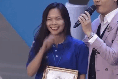 Nữ sinh Sán Dìu bật khóc khi vô địch Robocon quốc gia (Video: VTV)