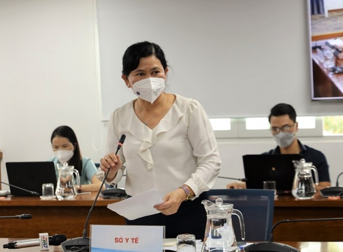 Chánh Văn phòng Sở Y tế Nguyễn Thị Huỳnh Mai cho biết theo thống kê, từ ngày 19-21/11, TPHCM có 151 trường hợp tử vong, trong đó có 18 ca mắc bệnh nền, 75% trường hợp chưa tiêm vắc xin ngừa COVID-19 hoặc tiêm chưa đủ liều. Ảnh: Linh Nhi