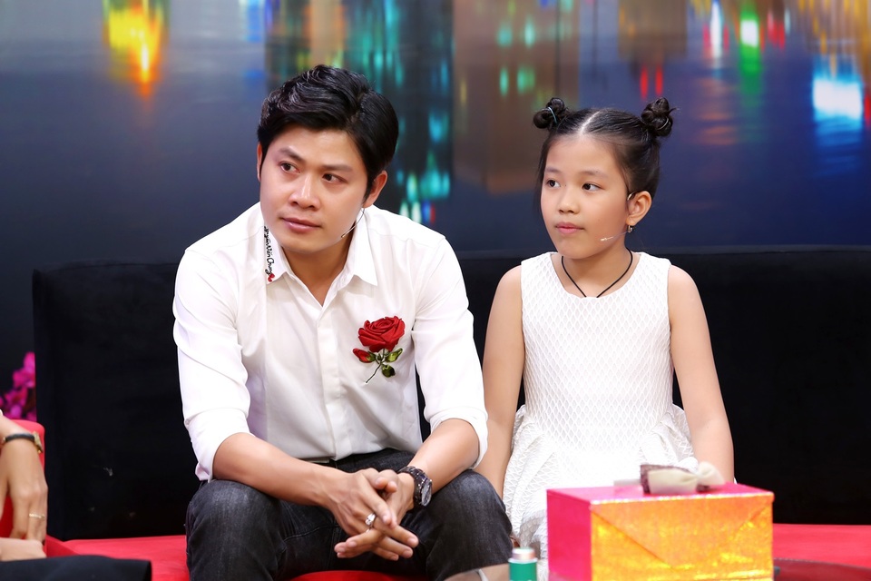Nhạc sĩ “Nhật ký của mẹ” kể về hành trình chữa bệnh trầm cảm cho con nuôi - 2 Nhạc sĩ “Nhật ký của mẹ” kể về hành trình chữa bệnh trầm cảm cho con nuôi - 2
