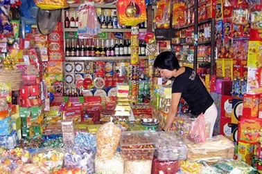 Tiểu thương quay quắt kiệt vốn, bị dồn nợ 