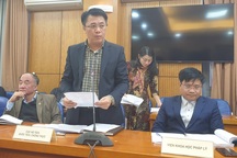 "Bỏ sổ hộ khẩu đang là vấn đề nóng"