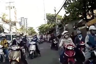 Câu hỏi thường ngày: Làm thế nào để lái được xe?