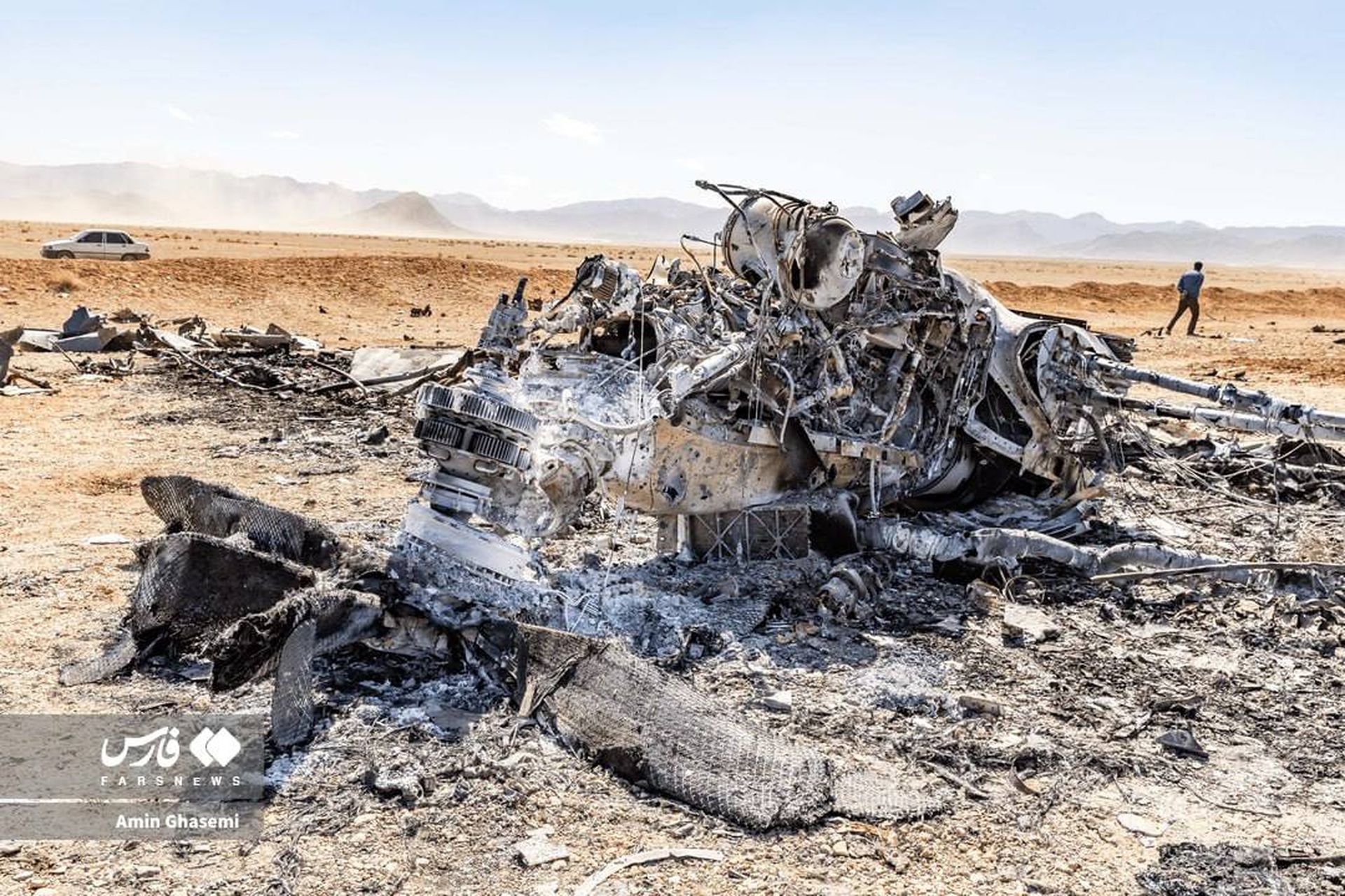 Hiện trường vụ Mỹ mất loạt máy bay quân sự khi cứu phi công mắc kẹt ở Iran - 5 Hiện trường vụ Mỹ mất loạt máy bay quân sự khi cứu phi công mắc kẹt ở Iran - 5