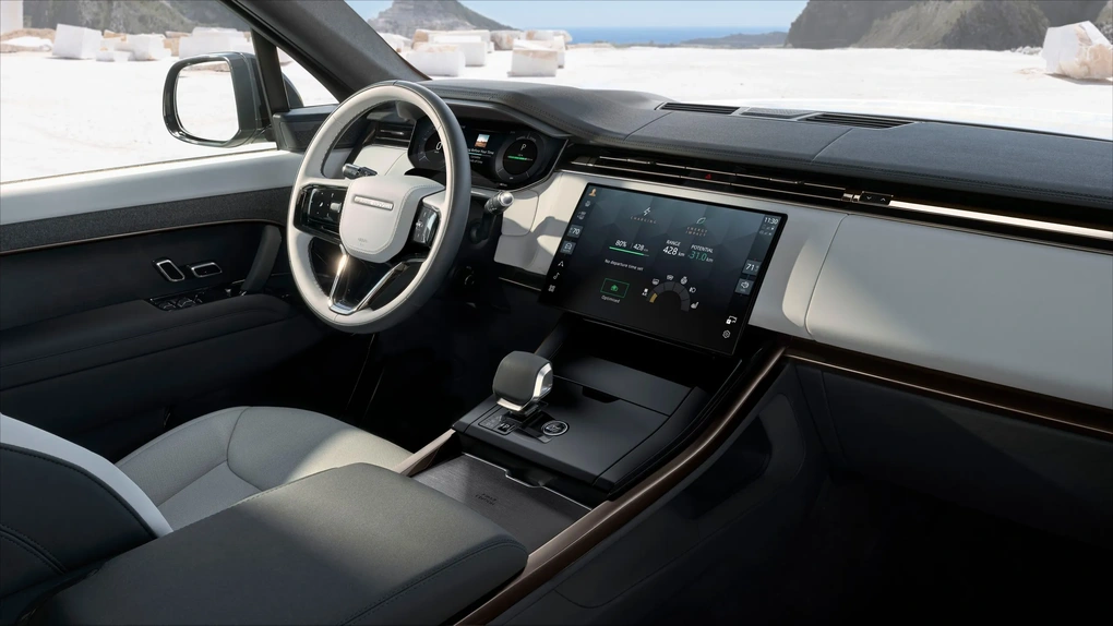 Range Rover Sport Electric tăng tốc nhanh như bản V8, đi 600km mới phải sạc - 3