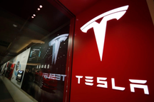 Tesla giữ ngôi vương trên thị trường ô tô điện giữa làn sóng xe Trung Quốc