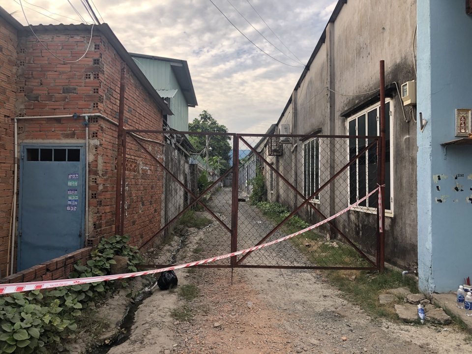 TPHCM: Phong tỏa nơi làm, nơi ở của bệnh nhân Covid-19 về nước chui - 9 TPHCM: Phong tỏa nơi làm, nơi ở của bệnh nhân Covid-19 về nước chui - 9