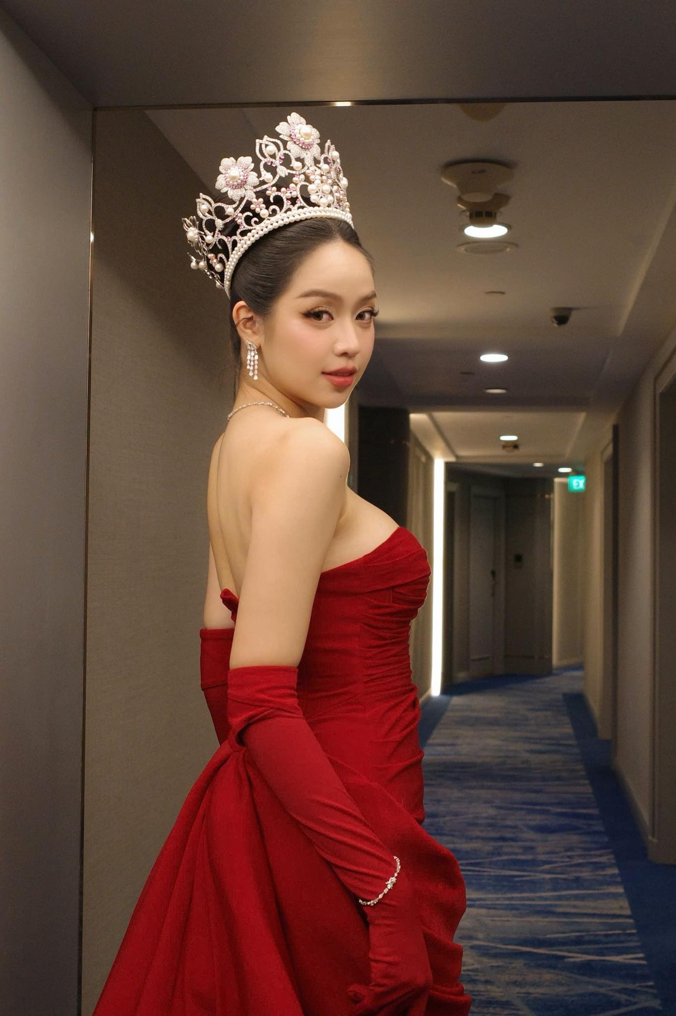 Hoa hậu Thanh Thủy hóa búp bê Barbie hút 8 triệu lượt xem TikTok - 2