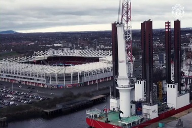 Các cầu thủ MU tới Riverside