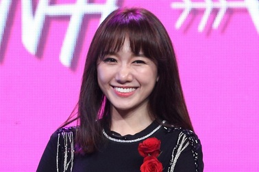 Hari Won lần đầu tiết lộ lý do Trấn Thành cầu hôn và bí quyết giữ chồng