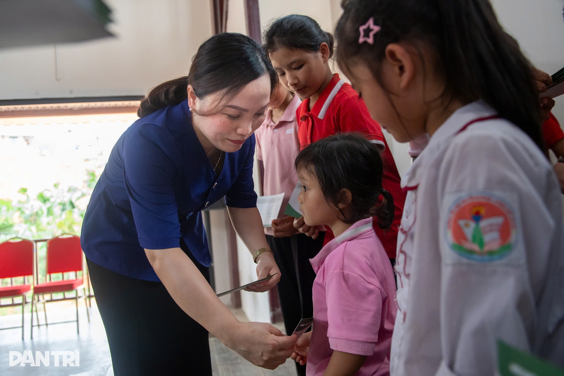 Khởi công xây dựng tuyến đường Làng Nủ - Trĩ Trong - 15 Khởi công xây dựng tuyến đường Làng Nủ - Trĩ Trong - 15