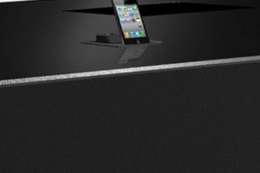 Loa iPhone với kích cỡ… bằng "xế hộp"