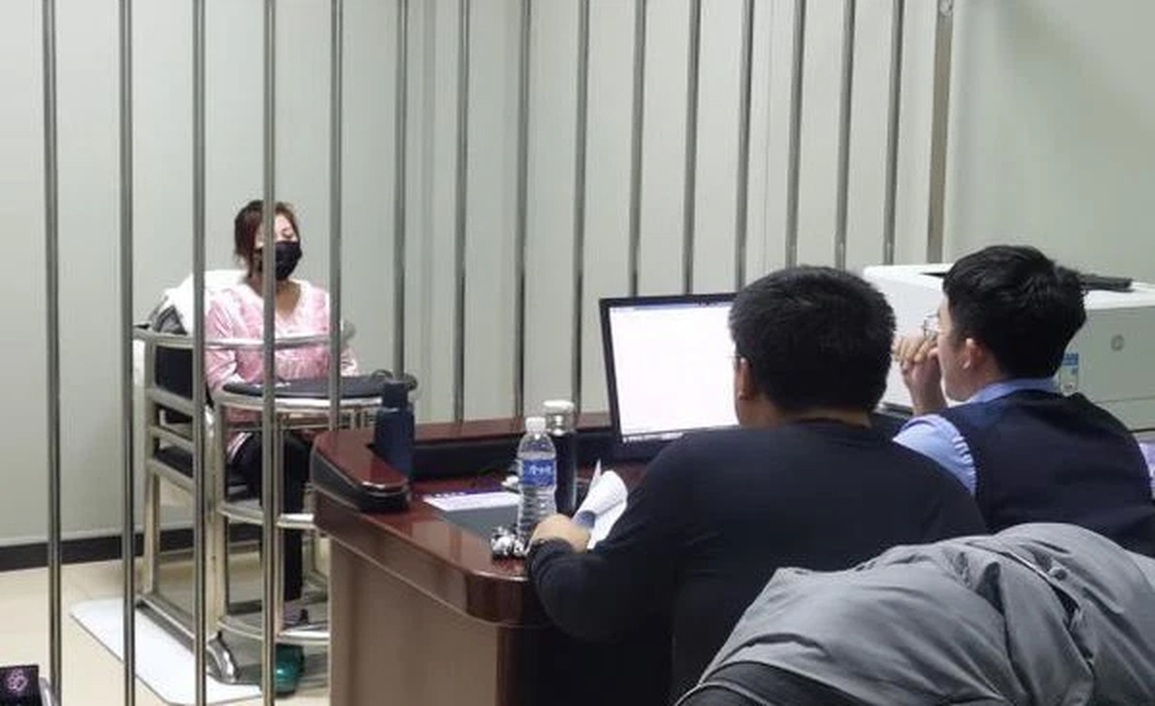 Bạn gái không bao giờ tẩy trang và cú lừa tình khiến gã trai ngã ngửa - 1 Bạn gái không bao giờ tẩy trang và cú lừa tình khiến gã trai ngã ngửa - 1