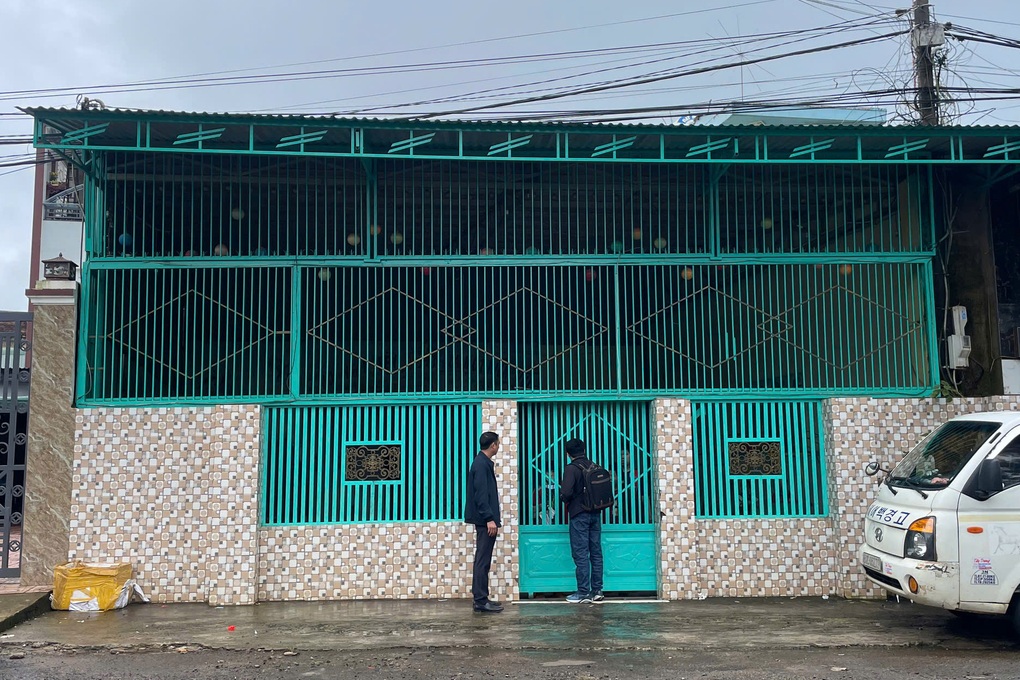 Bé 5 tuổi nghi bị bạo hành ở cơ sở nuôi dưỡng: Tử vong ngoại viện - 2 Bé 5 tuổi nghi bị bạo hành ở cơ sở nuôi dưỡng: Tử vong ngoại viện - 2