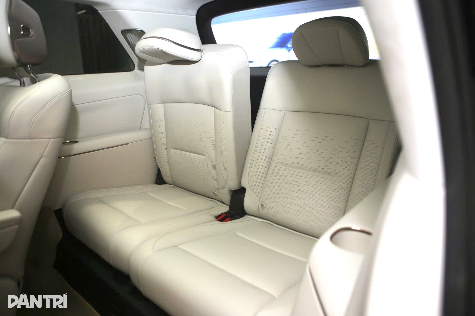 Lynk  Co 900: Ngợp mắt với công nghệ hiện đại nhưng khó làm quen - 7