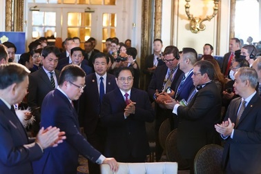 Thủ tướng tham dự hội nghị xúc tiến thương mại, đầu tư, du lịch tại Mỹ