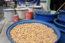 Ớn lạnh mứt Tết