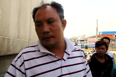 Bình Định: Trạm cân tê liệt vì tài xế "vút" xe giữa trạm