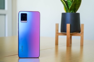 Đánh giá Vivo V20: Hiệu năng tốt, màn hình đẹp, đáng tiếc ở thiết kế