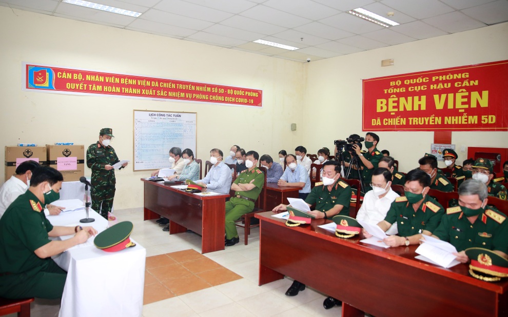 Bộ trưởng Quốc phòng: Bước vào trận chiến ở TPHCM, không thắng không về! - 2 Bộ trưởng Quốc phòng: Bước vào trận chiến ở TPHCM, không thắng không về! - 2