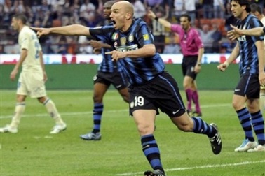 Top đầu cùng tiến, Lazio “cướp” lại vị trí thứ 4