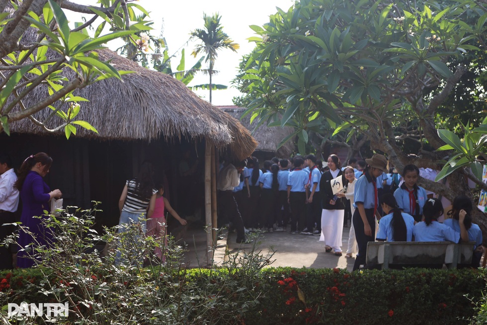 Về nơi Bác Hồ được cha khai tâm bằng hai chữ nhân và nghĩa - 3