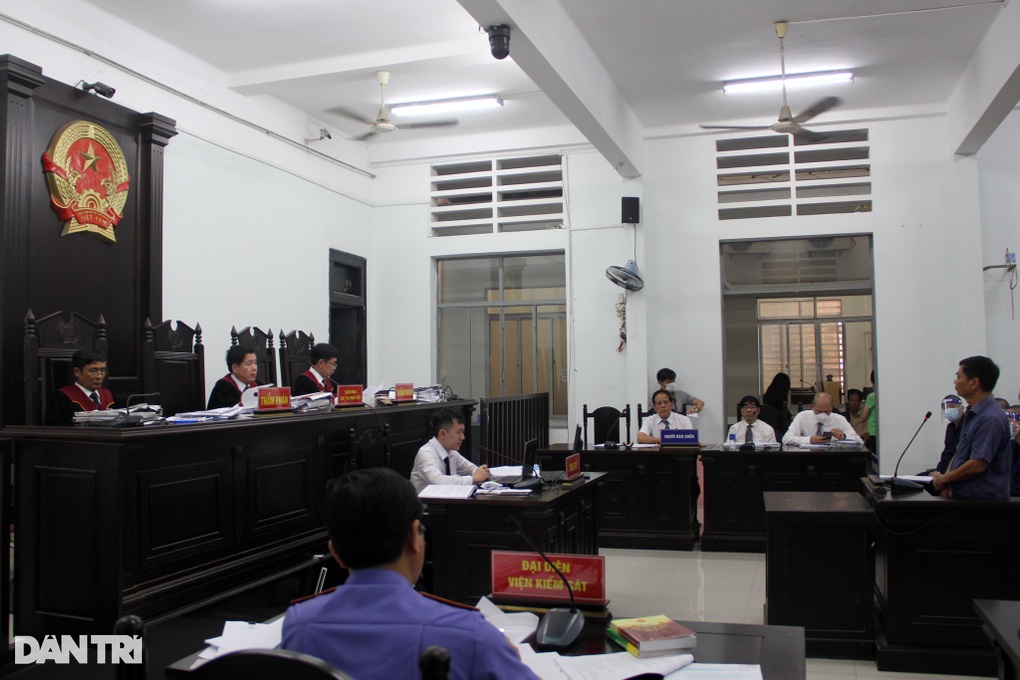 Tuyên y án 3 năm tù với cựu Giám đốc Sở TNMT Khánh Hòa - 1 Tuyên y án 3 năm tù với cựu Giám đốc Sở TNMT Khánh Hòa - 1