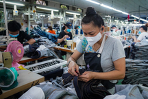 Công ty đông công nhân nhất tỉnh Long An thưởng Tết 1 tháng lương