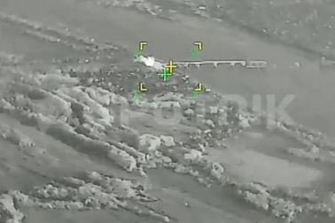 Tên lửa Nga tập kích, đánh sập cầu ở Kherson