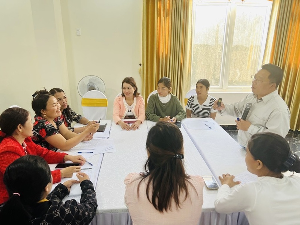 Nâng cao kiến thức bình đẳng giới, quyền năng kinh tế cho phụ nữ - 2 Nâng cao kiến thức bình đẳng giới, quyền năng kinh tế cho phụ nữ - 2