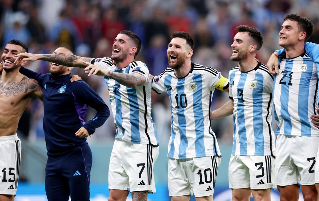 Cầu thủ Argentina làm thay phần việc của Messi như thế nào? - 1 Cầu thủ Argentina làm thay phần việc của Messi như thế nào? - 1