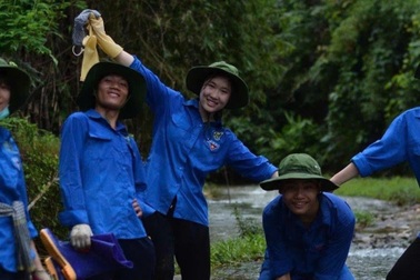 Những tấm gương khuyết tật quên mình vì cộng đồng