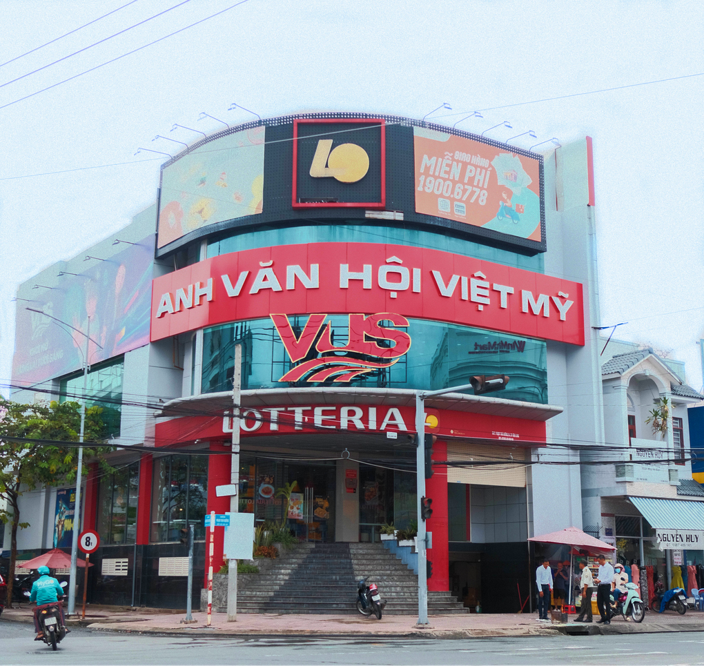 VUS Vĩnh Long đồng hành cùng hội thi vẽ tranh Chủ quyền biển đảo, biên giới - 5 VUS Vĩnh Long đồng hành cùng hội thi vẽ tranh Chủ quyền biển đảo, biên giới - 5