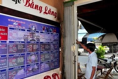 Hoang mang vì nhà bị 4 lần phóng hỏa trong đêm