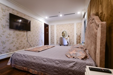 Ngắm căn hộ tân cổ điển vạn người mê ở Hà Nội