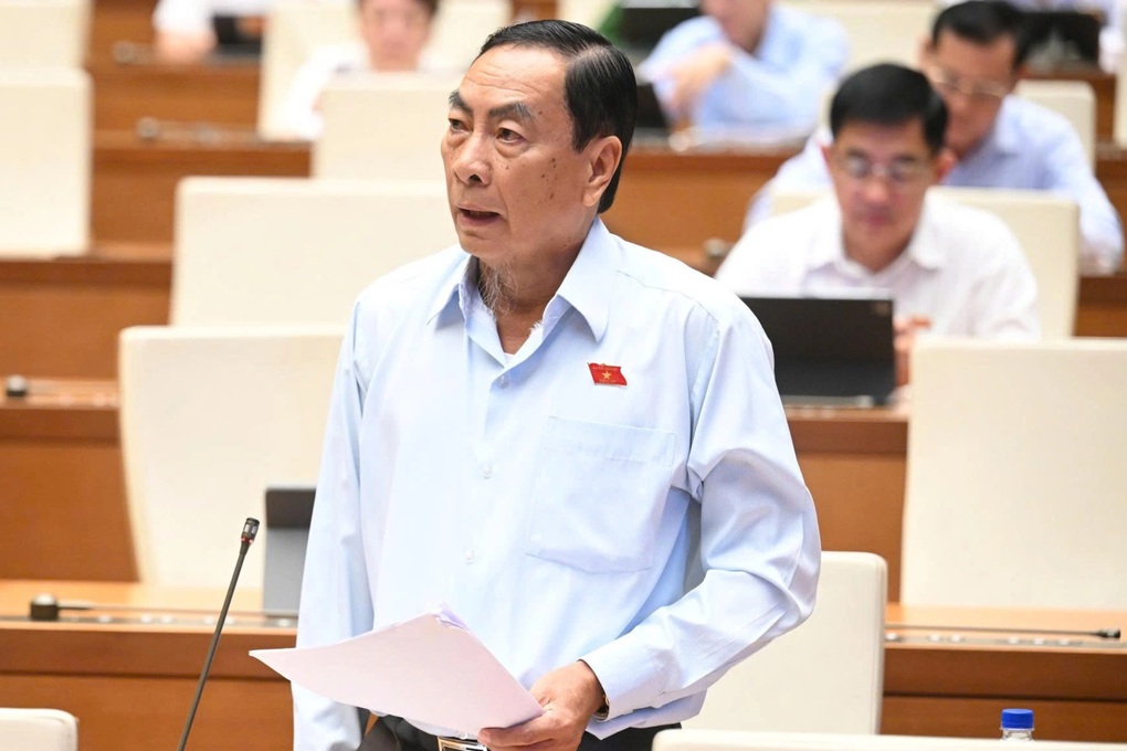 ĐBQH e ngại khi ưu đãi cho khu thương mại tự do Hải Phòng cao hơn Đà Nẵng - 1 ĐBQH e ngại khi ưu đãi cho khu thương mại tự do Hải Phòng cao hơn Đà Nẵng - 1