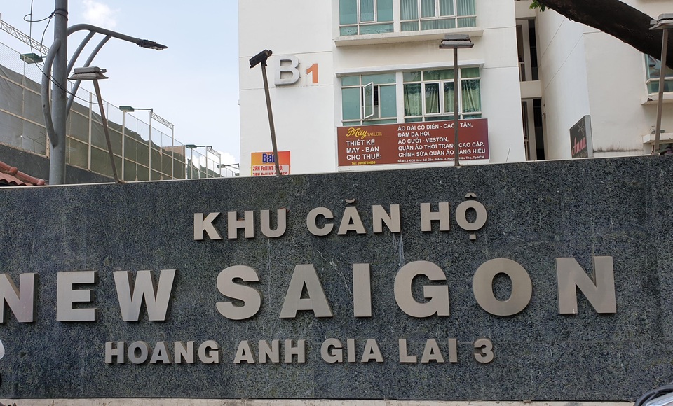 Chuyển hồ sơ vụ tiến sĩ Bùi Quang Tín lên Công an TPHCM điều tra - 1 Chuyển hồ sơ vụ tiến sĩ Bùi Quang Tín lên Công an TPHCM điều tra - 1