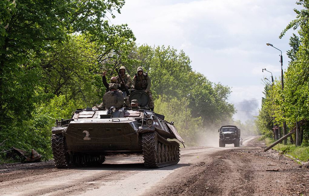 Ukraine phản công chậm, kết hợp bóp nghẹt hậu cần Nga - 1 Ukraine phản công chậm, kết hợp bóp nghẹt hậu cần Nga - 1