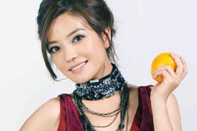 Người thân xác nhận Triệu Vy sinh con gái