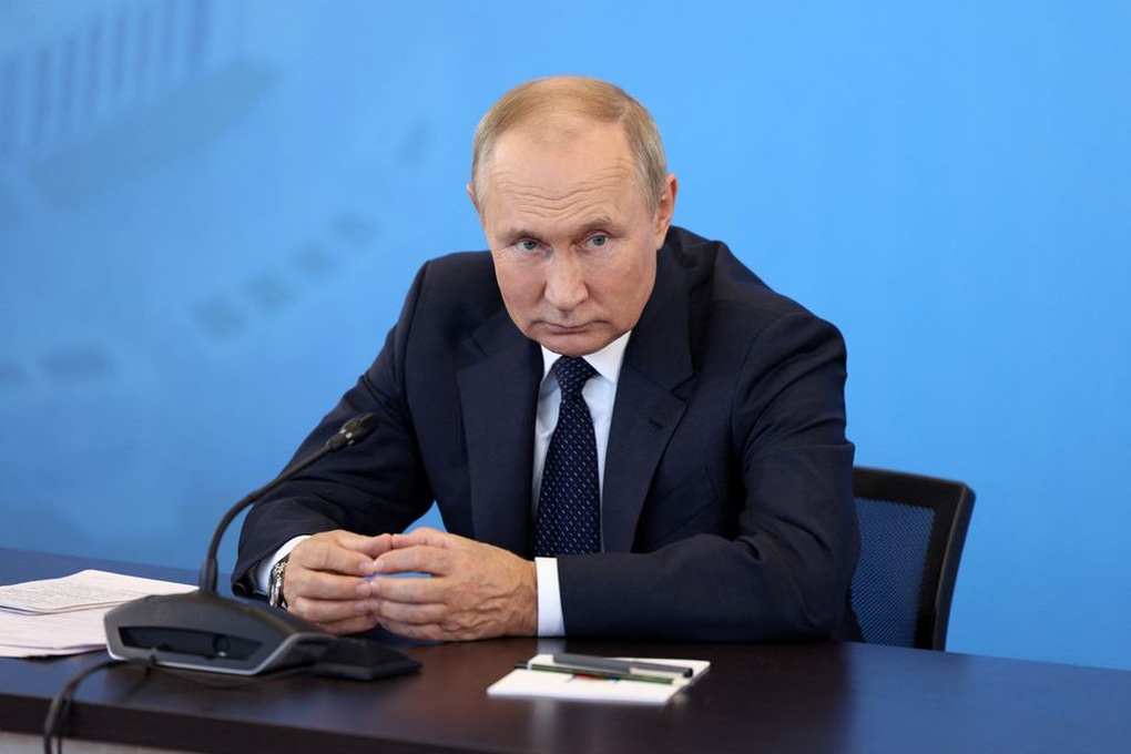 Cựu chỉ huy Nga: Ông Putin có thể dừng chiến dịch ở Ukraine bất cứ lúc nào - 1 Cựu chỉ huy Nga: Ông Putin có thể dừng chiến dịch ở Ukraine bất cứ lúc nào - 1
