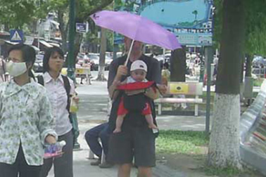 Hà Nội còn nắng nóng