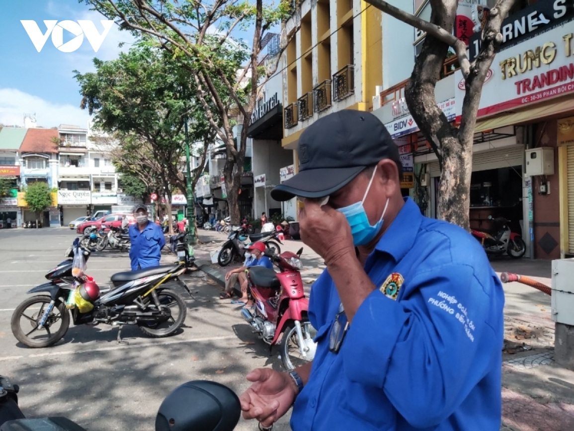 Lao động tự do nặng trĩu nỗi lo Tết đến - 1 Lao động tự do nặng trĩu nỗi lo Tết đến - 1