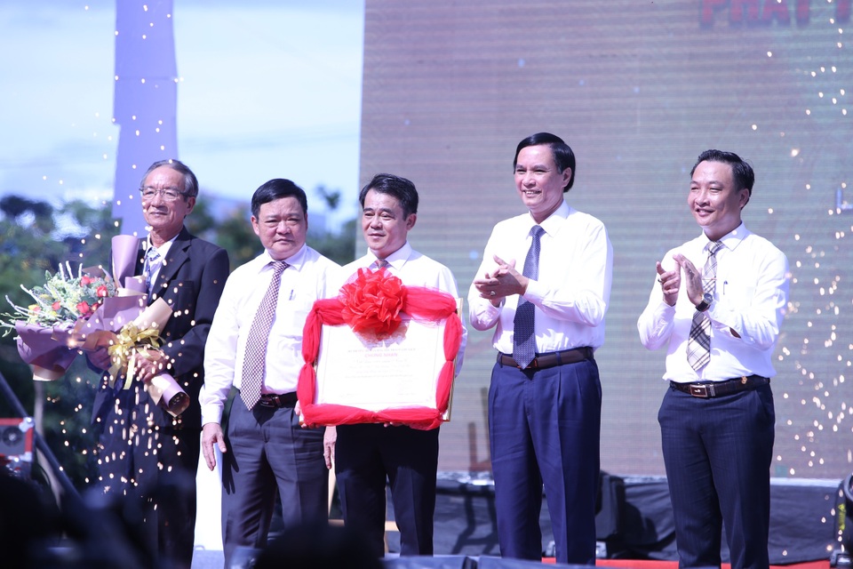 Đà Nẵng: Làng mắm Nam Ô đón Bằng chứng nhận di sản quốc gia - 1