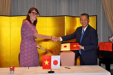 Nhật Bản viện trợ hơn 636.000 USD giúp Việt Nam rà phá bom mìn