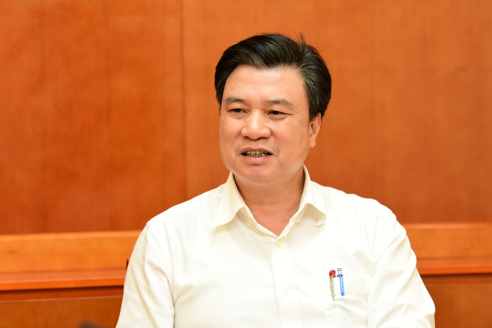 Thứ trưởng Bộ GDĐT: Tinh giản nội dung để rút ngắn thời gian học kì 2 - 1 Thứ trưởng Bộ GDĐT: Tinh giản nội dung để rút ngắn thời gian học kì 2 - 1